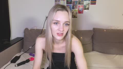 Snapshot of sailormoon666_ chatting on 12-29-24, 05:12 Sofia online show from 12-29-24, 05:12