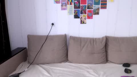 Snapshot of sailormoon666_ chatting on 01-08-25, 09:21 Sofia online show from 01-08-25, 09:21