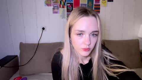 Snapshot of sailormoon666_ chatting on 02-25-25, 03:05 Sofia online show from 02-25-25, 03:05