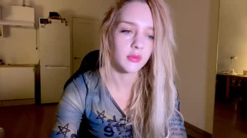 Sofia online show from 12-16-25, 03:44