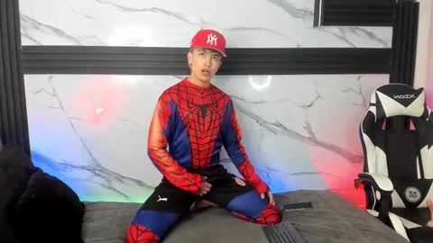 Juan online show from 10-24-25, 03:47