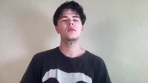 Snapshot of saint__adam chatting on 07-09-26, 09:57 Adam online show from 07-09-26, 09:57