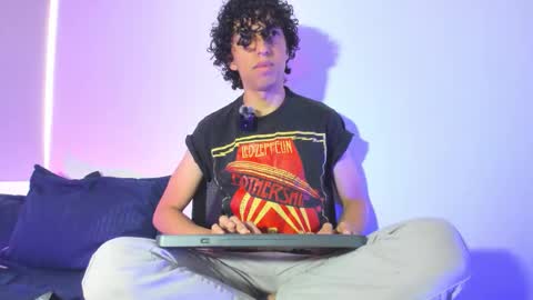 saint_dark online show from 12-04-25, 01:20