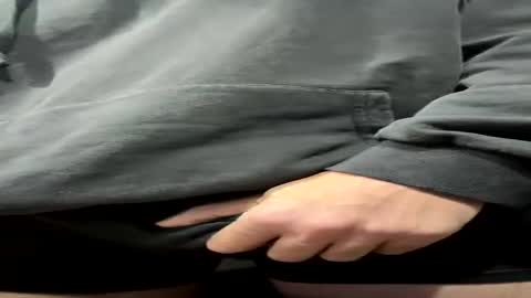 Snapshot of saint_nott chatting on 05-10-26, 10:15 saint_nott online show from 05-10-26, 10:15