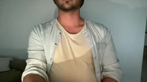 Snapshot of saintseyabis chatting on 02-11-25, 04:02 ale online show from 02-11-25, 04:02