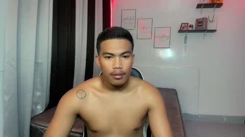 Snapshot of saj_taylor chatting on 03-25-26, 04:51 Taylor online show from 03-25-26, 04:51