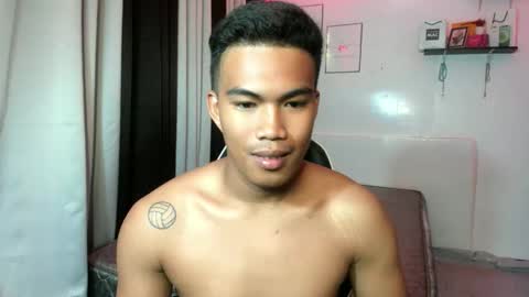 Snapshot of saj_taylor chatting on 05-31-26, 12:12 Taylor online show from 05-31-26, 12:12