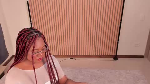 Snapshot of sali_g chatting on 02-23-25, 01:35 Sali G online show from 02-23-25, 01:35