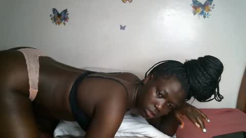 naomi online show from 05-12-26, 04:09