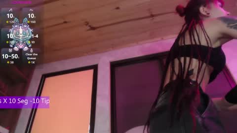 Snapshot of sally23_ chatting on 06-04-26, 02:56 salloy online show from 06-04-26, 02:56