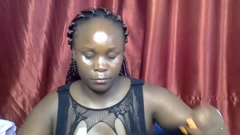 sally_bee1 online show from 07-11-26, 06:05