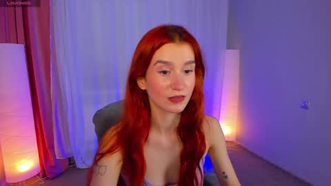 Snapshot of sallybiscuit chatting on 01-09-25, 10:31 Sally online show from 01-09-25, 10:31