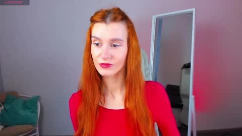 Snapshot of sallybiscuit chatting on 02-26-25, 10:26 Sally online show from 02-26-25, 10:26