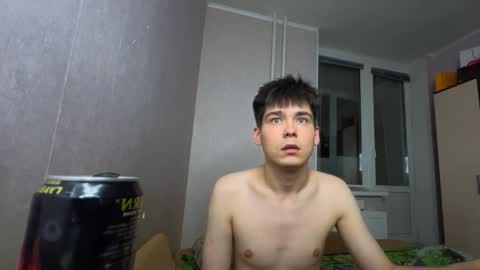 Snapshot of sallypussyboy chatting on 11-07-25, 08:09 FinnKlein online show from 11-07-25, 08:09