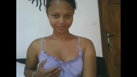 SallyWett online show from 12-16-25, 05:45