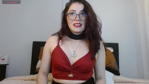 salma_tori online show from 12-04-25, 09:34