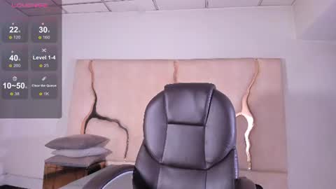 salmaportman_ online show from 06-24-26, 04:11