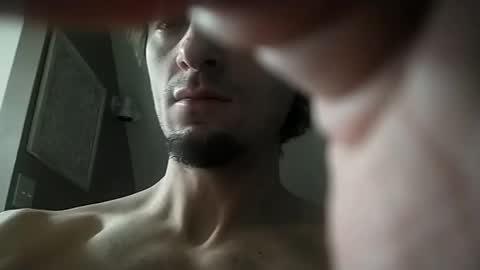 salmonman1305 online show from 12-17-24, 09:17