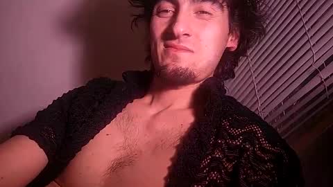 salmonman1305 online show from 02-19-25, 03:06