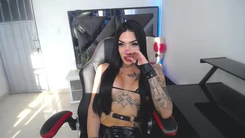 Snapshot of salo_hot01 chatting on 02-28-25, 09:23 SALO HOT online show from 02-28-25, 09:23