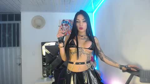 Snapshot of salo_hot01 chatting on 03-01-25, 03:32 SALO HOT online show from 03-01-25, 03:32
