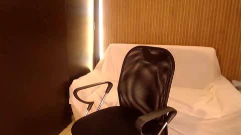 Salome online show from 02-04-26, 09:42