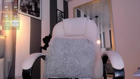 Snapshot of salome__evans chatting on 12-26-24, 10:41 salome__evans online show from 12-26-24, 10:41