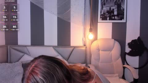 Snapshot of salome__evans chatting on 01-09-25, 09:26 salome__evans online show from 01-09-25, 09:26