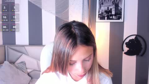 Snapshot of salome__evans chatting on 02-03-25, 12:25 salome__evans online show from 02-03-25, 12:25
