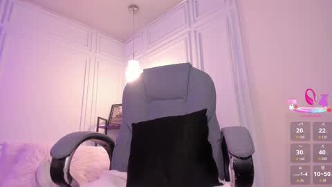 Snapshot of salome__evans chatting on 09-17-25, 01:35 salome__evans online show from 09-17-25, 01:35