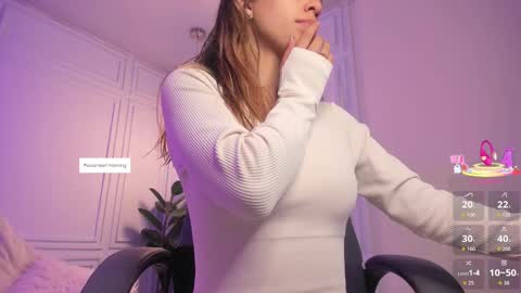 Snapshot of salome__evans chatting on 10-09-25, 11:52 salome__evans online show from 10-09-25, 11:52
