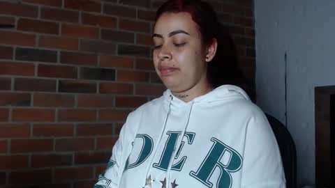   online show from 03-12-25, 03:02