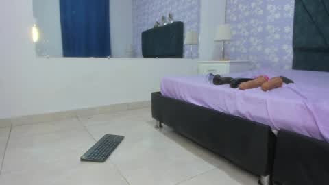 salome_simonz online show from 04-16-26, 09:39