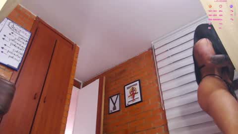 Snapshot of salome_sw chatting on 07-05-26, 09:11 SAMANTHA online show from 07-05-26, 09:11
