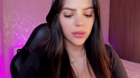 salo online show from 02-20-25, 03:34