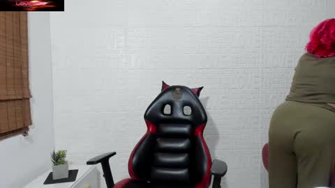 Salomee diazz online show from 02-15-25, 10:00