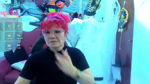 Salomee diazz online show from 10-27-25, 09:52