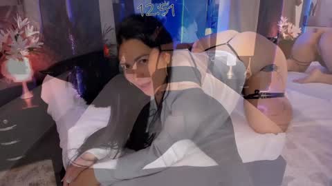 Snapshot of salomekross_ chatting on 12-23-24, 06:44 Salome Kross online show from 12-23-24, 06:44