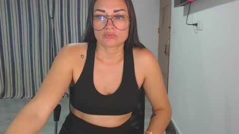 Snapshot of salomesaints chatting on 09-11-25, 12:11 salome online show from 09-11-25, 12:11