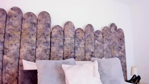 Salome online show from 11-14-25, 10:18