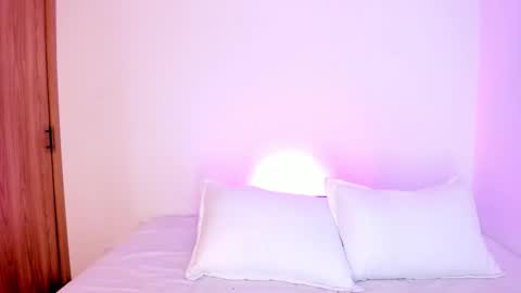 Salome online show from 01-15-26, 11:19