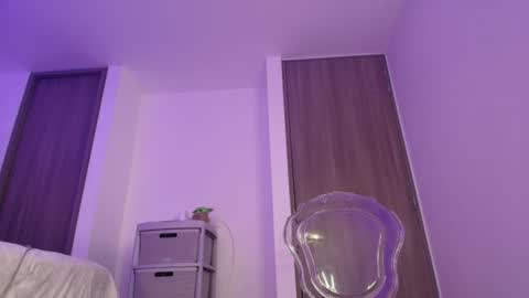 Snapshot of salommecruz01 chatting on 06-11-26, 03:59 Salomme Cruz online show from 06-11-26, 03:59