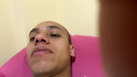 Snapshot of salomon_boy_ chatting on 12-01-24, 08:42 salomon_boy_ online show from 12-01-24, 08:42