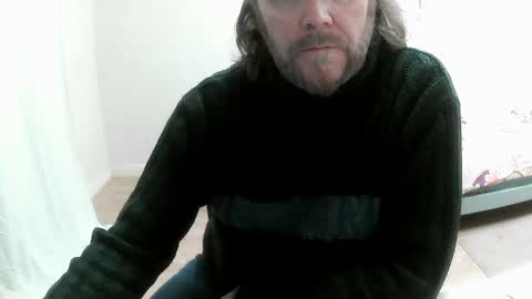 Snapshot of saltimbanquier chatting on 03-07-25, 03:28 Saltimbanquier Salt ou Banquier online show from 03-07-25, 03:28