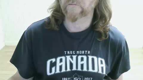 Snapshot of saltimbanquier chatting on 02-25-26, 09:46 Saltimbanquier Salt ou Banquier online show from 02-25-26, 09:46