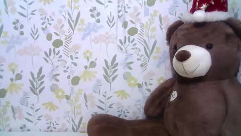 Snapshot of saltwatermuse chatting on 11-27-25, 04:42 Ask me online show from 11-27-25, 04:42