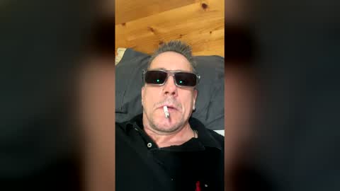 Snapshot of saltydoggy43931 chatting on 03-03-26, 03:07 saltydoggy43931 online show from 03-03-26, 03:07