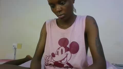 Snapshot of saltysugar20 chatting on 06-05-26, 05:25 Sugarbabe online show from 06-05-26, 05:25