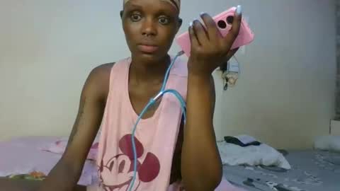 Snapshot of saltysugar20 chatting on 06-05-26, 03:51 Sugarbabe online show from 06-05-26, 03:51