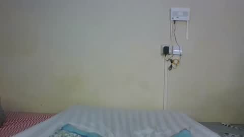 Snapshot of saltysugar20 chatting on 06-09-26, 05:30 Sugarbabe online show from 06-09-26, 05:30